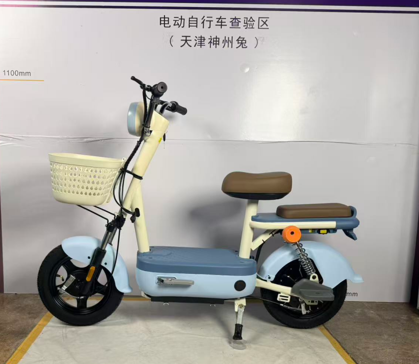 神州兔新新国标电动车——米白/蓝